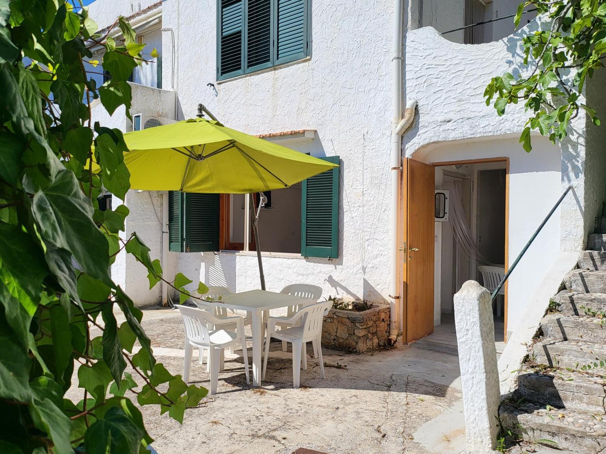 Residence Dolce Far Niente Βιέστε Εξωτερικό φωτογραφία